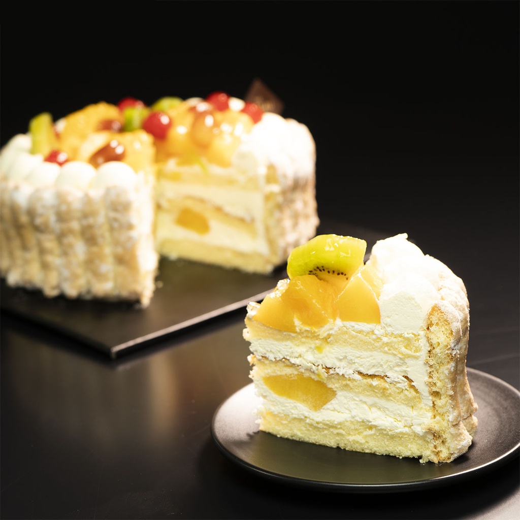 Fruit Supreme Gateau-slice